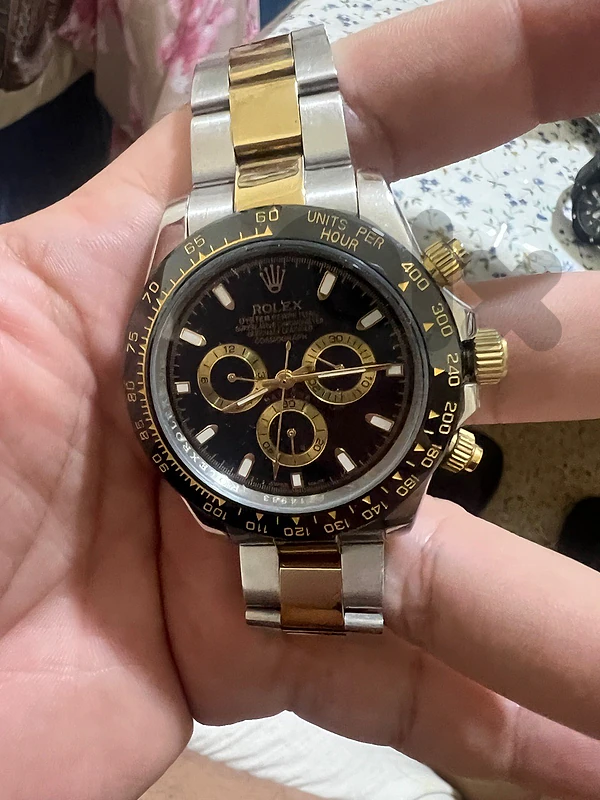 ساعة Rolex