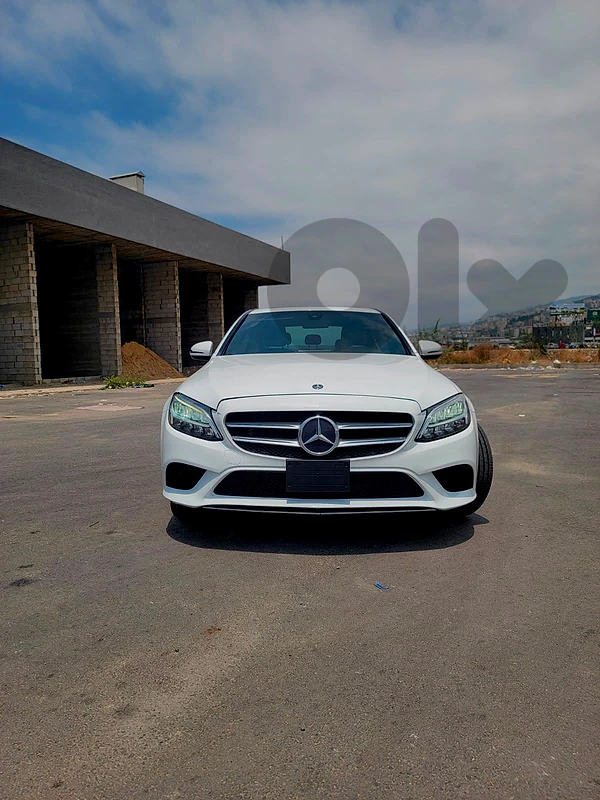 Mercedes-Benz C-Class 2019 300