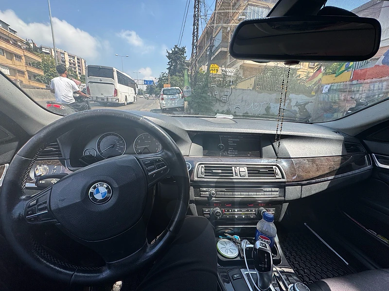 BMW 5-Series 2012 f10 BMW 5-Series 2012 f10