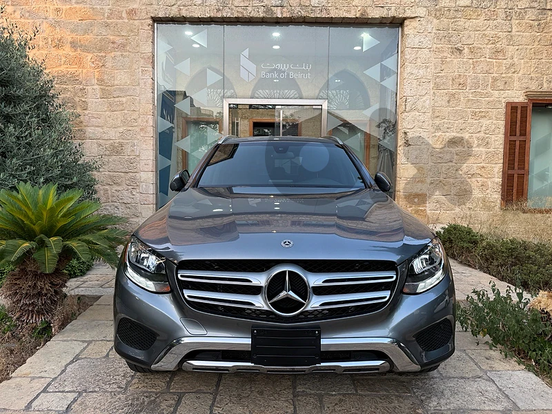 Mercedes GLC 300 2019 ( Gray / Black ) Mercedes GLC 300 2019 ( Gray / Black )