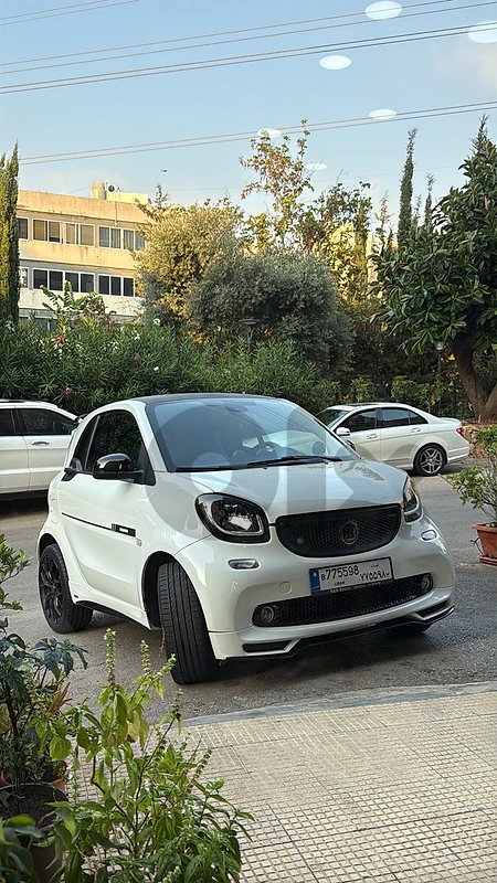Smart fortwo 2016 brabus