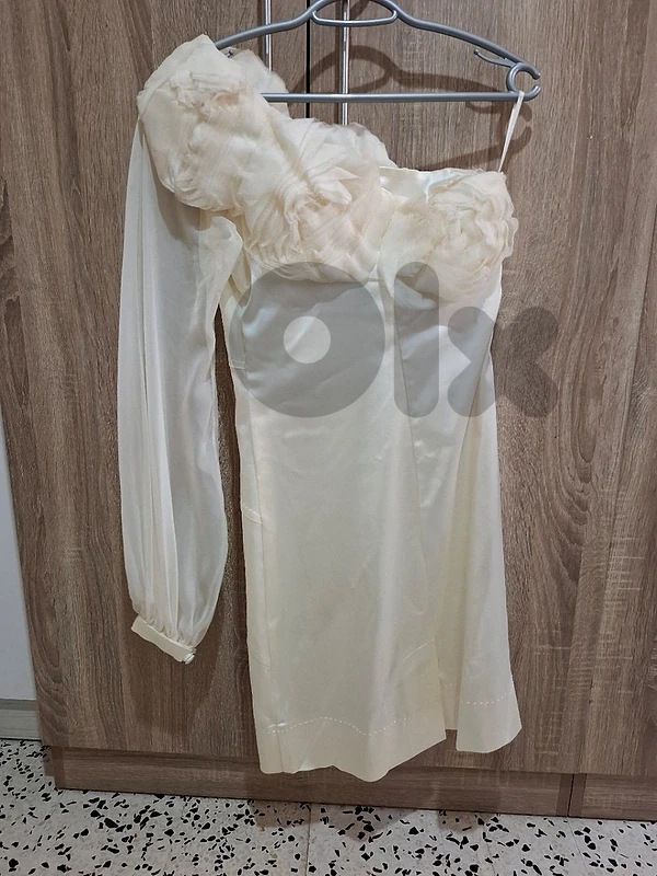 off white short dress size 36