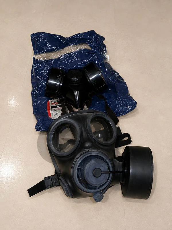 Full gaz mask