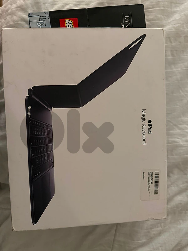 Ipad 13" M4 Magic keyboard original NEW SEALED