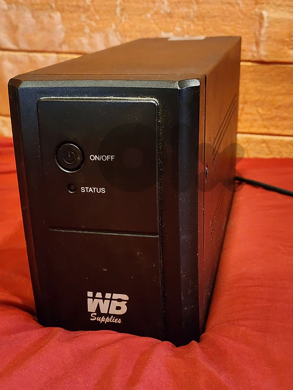 WB UPS 1500VA 900 Watts with 3 months used batteries 9A WB UPS 1500VA 900 Watts with 3 months used batteries 9A