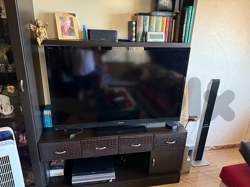 selling Sony TV Bravia LED and Panasonic surround System