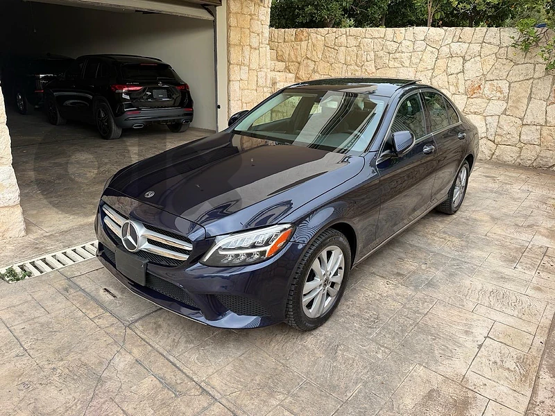 Mercedes-Benz  c300 4matic 2019 facelift cleancarfax