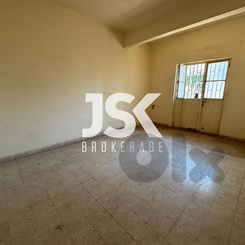 L22211 Apartment For Sale in Basta, Beirut