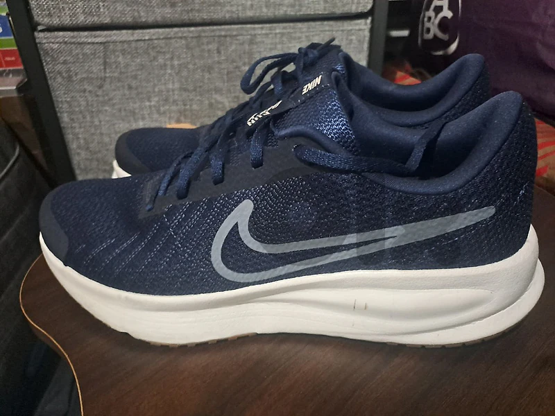 Nike Run Defy in Midnight Navy , size US 10 / EU 44.