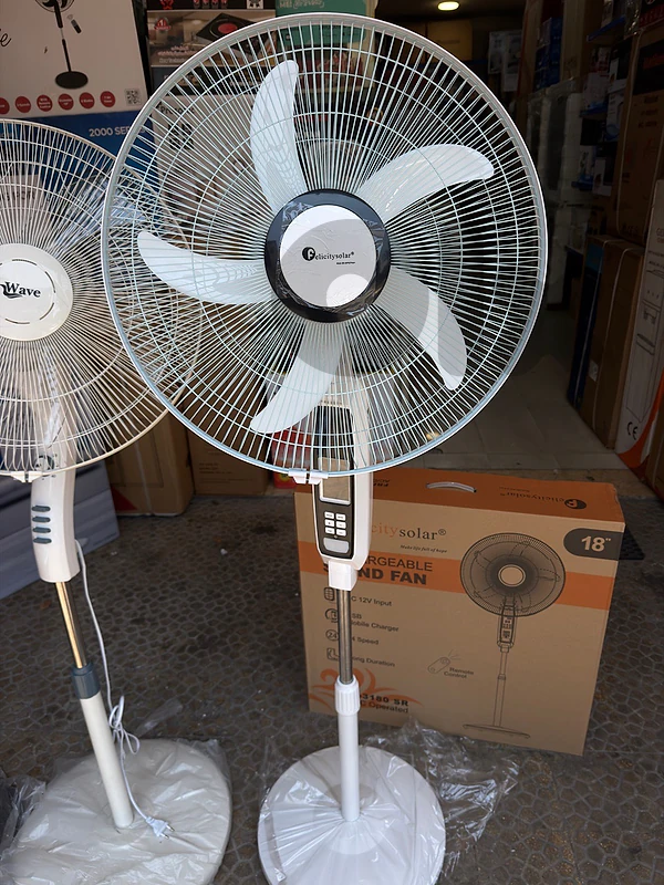 Felicity Rechargeable stand fan 24 Speeds 2 batteries remote control Felicity Rechargeable stand fan 24 Speeds 2 batteries remote control