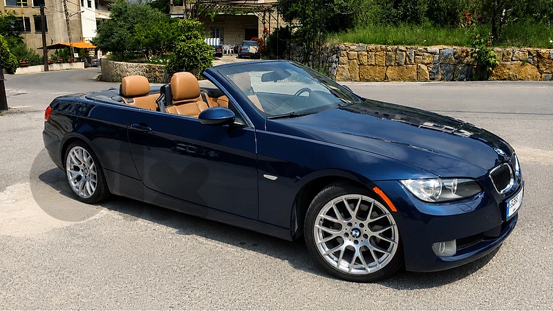 BMW 3-Series 2009