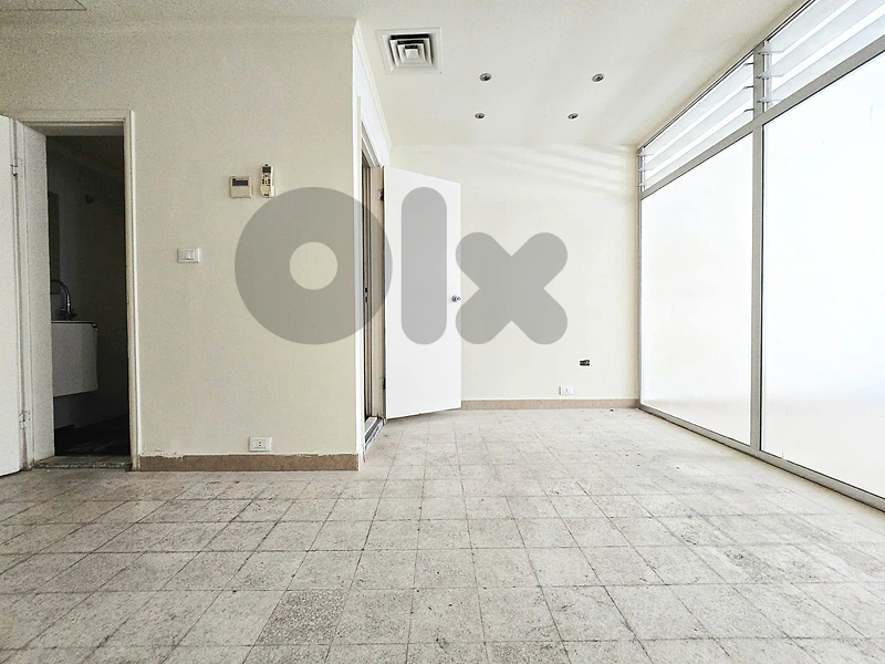 RAO26-5286 Office 75 m² for Sale – Hamra