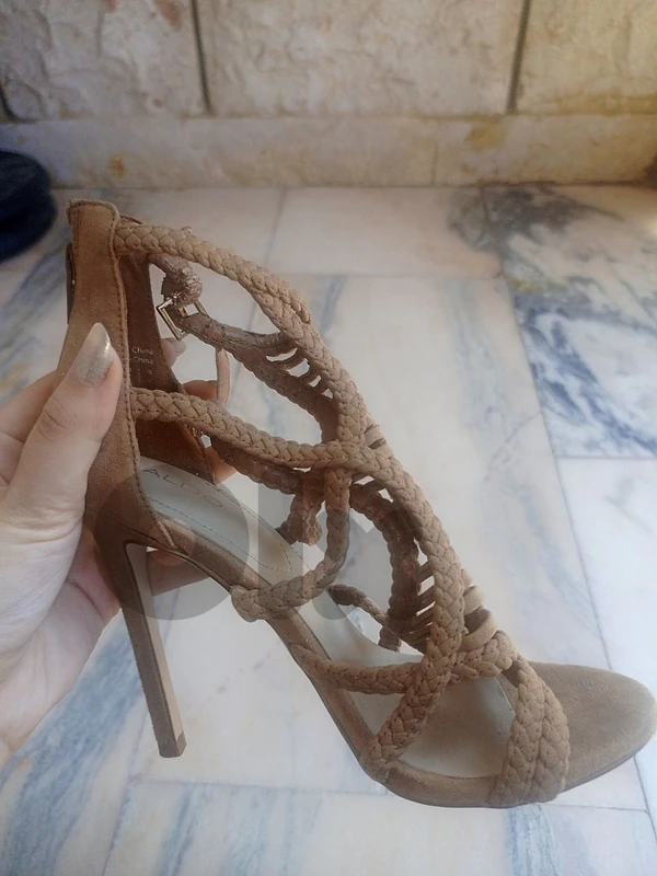 hight heels