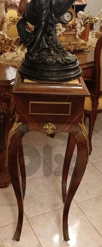 table antik