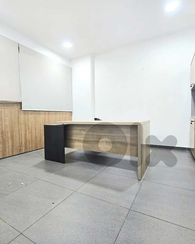 RAO26-5288 Office 92 m² for Sale – Sin El Fil RAO26-5288 Office 92 m² for Sale – Sin El Fil