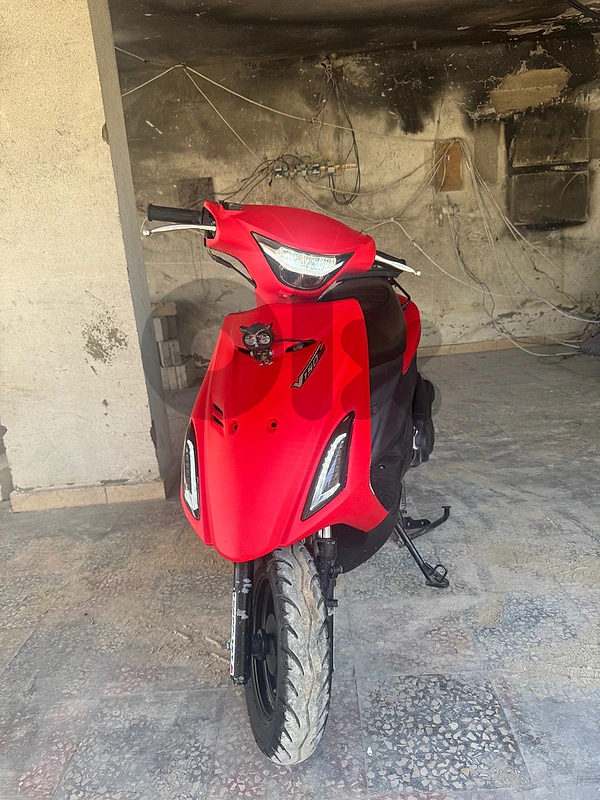 Azzo 2025