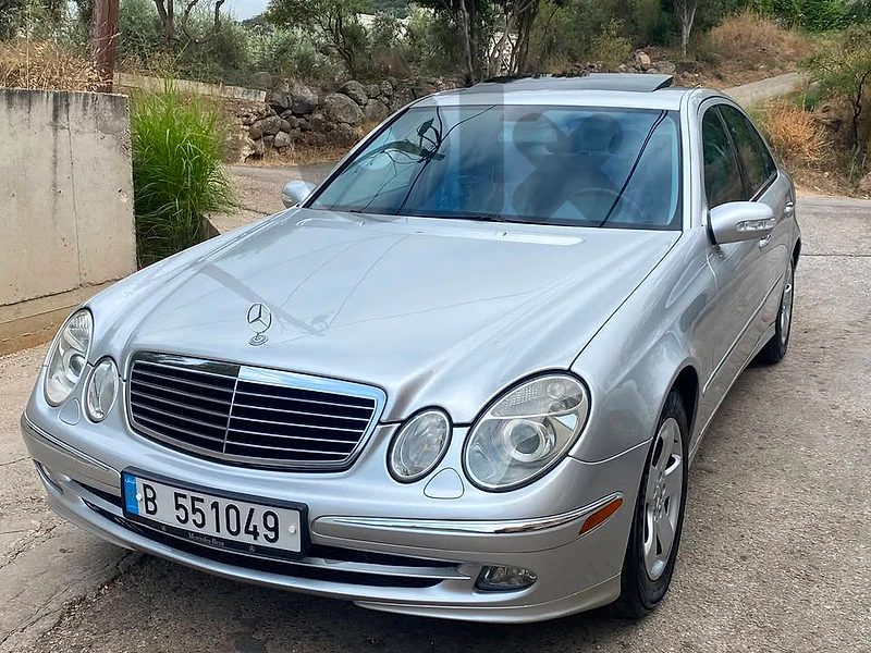Mercedes E320 2003