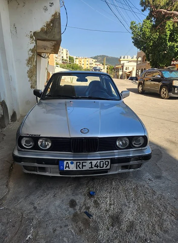BMW 325