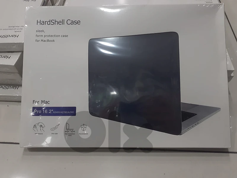 hardshell case macbook pro 16.2 inch black M2-M3-M4