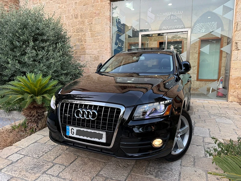 Audi Q5 2009 V6 3.2 Quattro ( Clean , 1 Owner ) Audi Q5 2009 V6 3.2 Quattro ( Clean , 1 Owner )