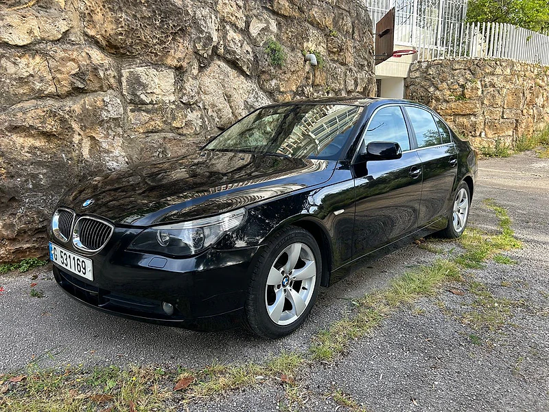 BMW 523i leb
