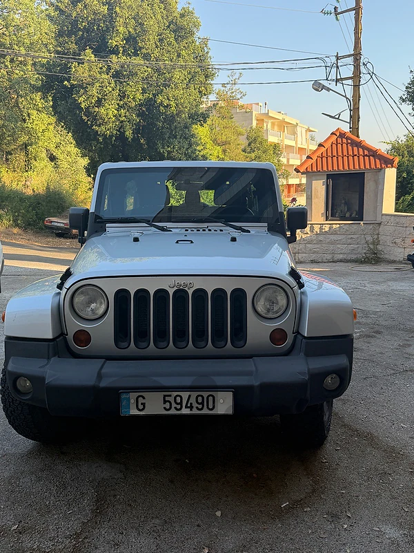 Jeep Wrangler JK Unlimited 2012 sahara Jeep Wrangler JK Unlimited 2012 sahara