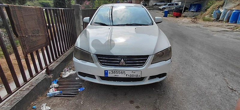 ميتسوبيشي لانسر 2013