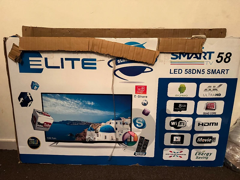Elite 58" Smart 4K LED TV