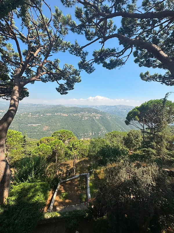 apartment For sale in beit mery شقة للبيع في بيت مري