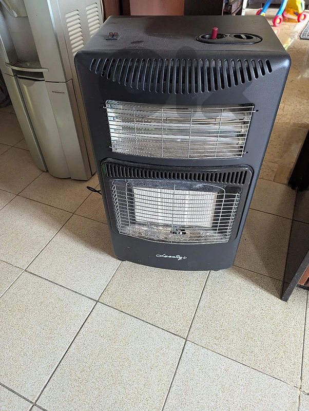 Gas heater Gas heater