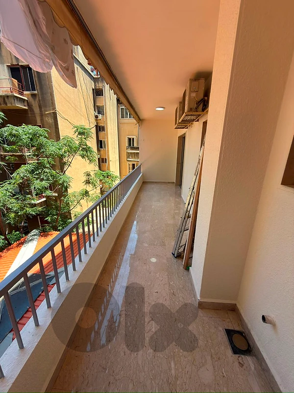 Decorated apartment for rent in Verdunشقة للايجار في فردان