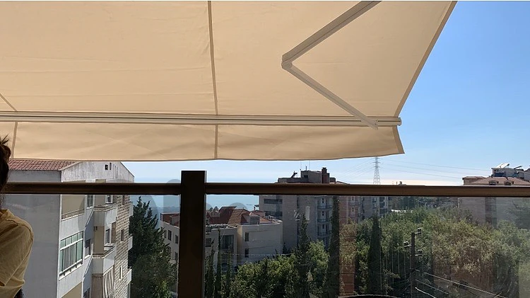 balcony curtain