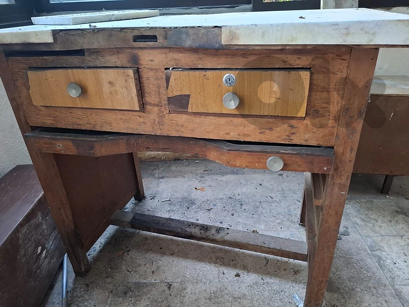 goldsmith table gor sale