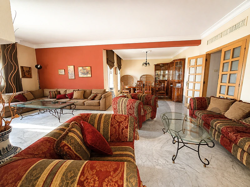 Furnished Apartment for Rent in Dik El Mehdiشقة مفروشة للإيجار