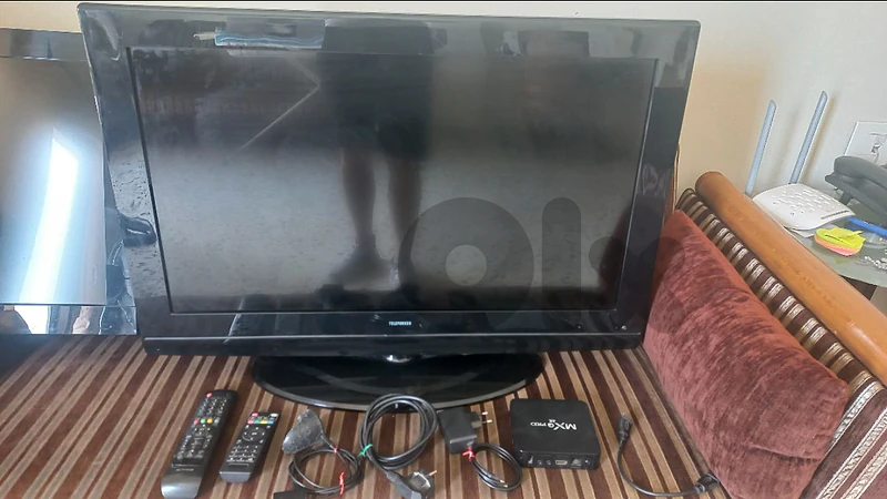 Telefunken 32" LCD TV