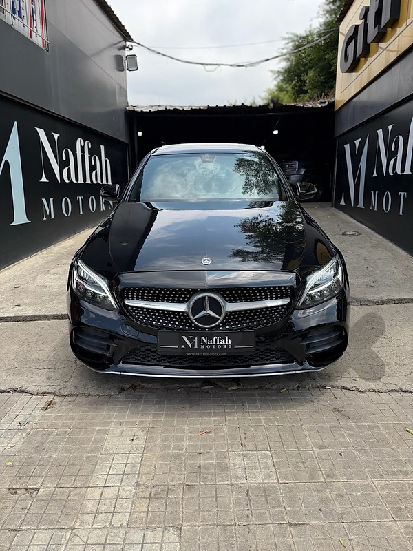 Mercedes-Benz C 300 4 matic 2019 Clean Carfax, Like New! Mercedes-Benz C 300 4 matic 2019 Clean Carfax, Like New!