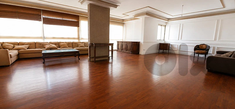 Apartment for Sale in Ramlet Al Baydahشقة للبيع في الرملة البيضاء