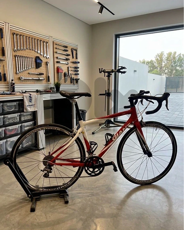 Giant OCR3 Road Bike – Excellent Condition