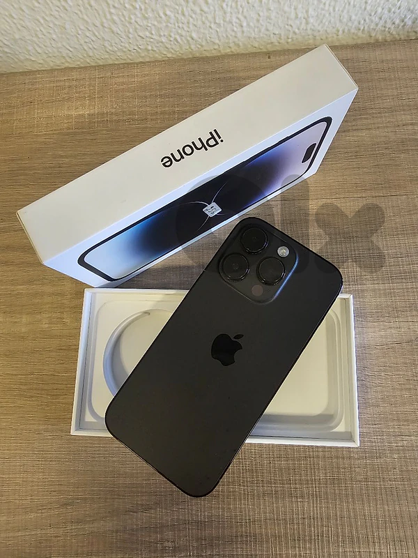with box - iphone 14 pro - one owner  - never repaired