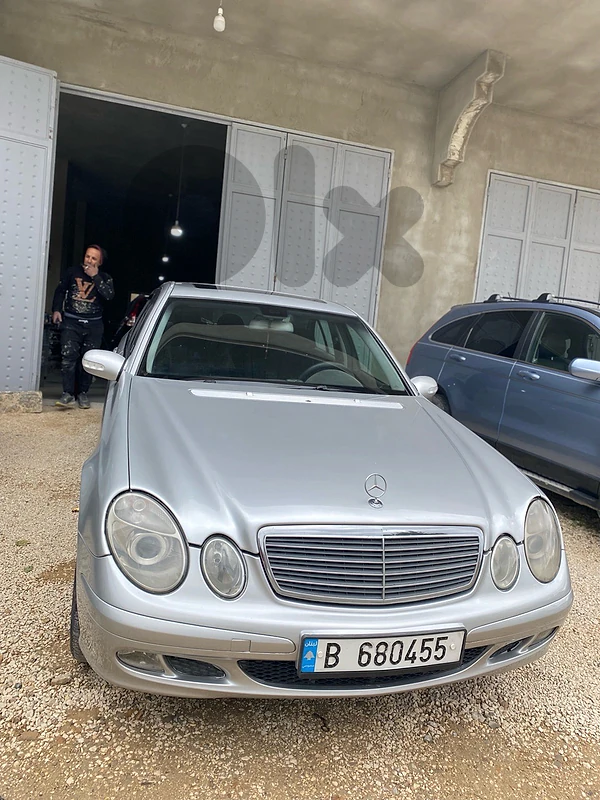 Mercedes-Benz E-Class 2003 w211