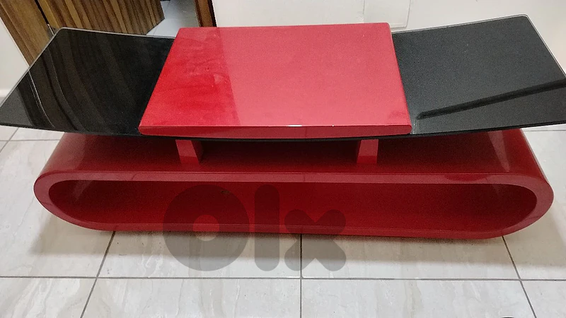 طاولة TV