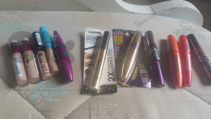 new makeup products original in good price