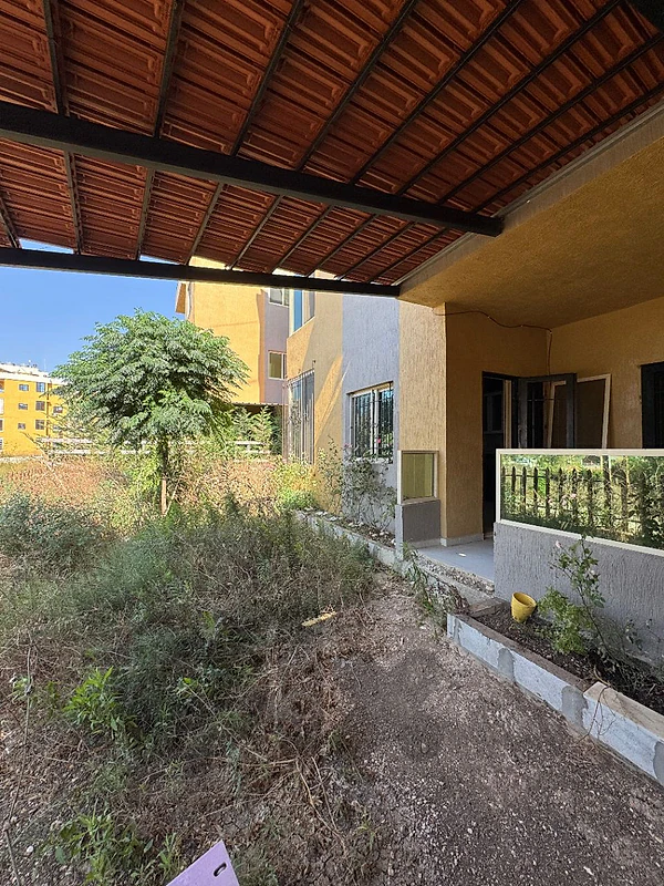 Apartment with garden for sale in Toul • شقة مع حديقة للبيع في تول