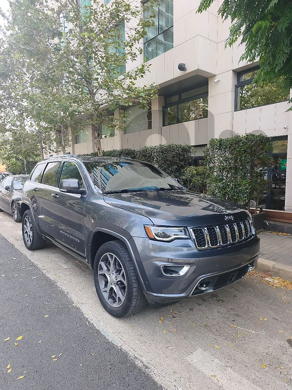 Jeep Grand Cherokee 2018 Sterling Edition