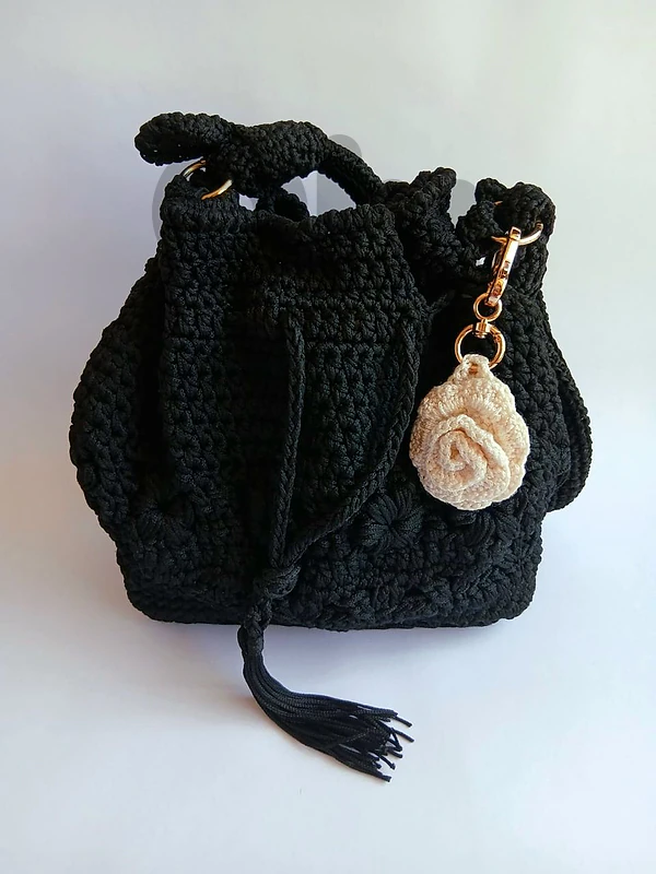 Kassandra Bag