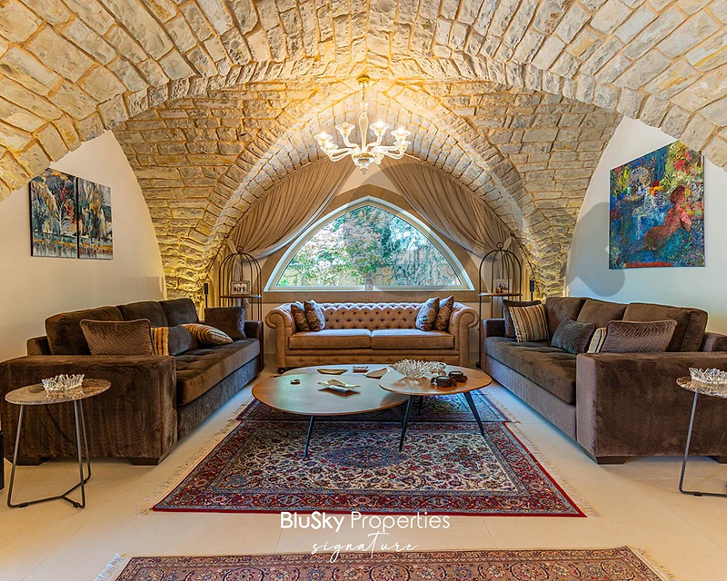 Villa with Garden For SALE In Bekfaya فيلا للبيع #GS