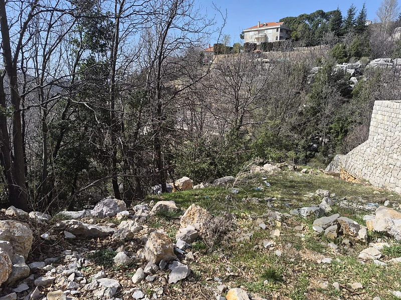 land for sale in kfardebian