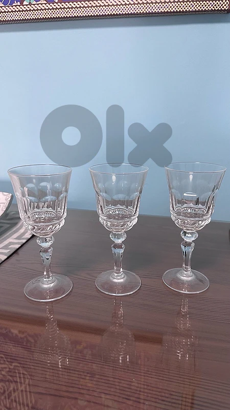 Glass cups