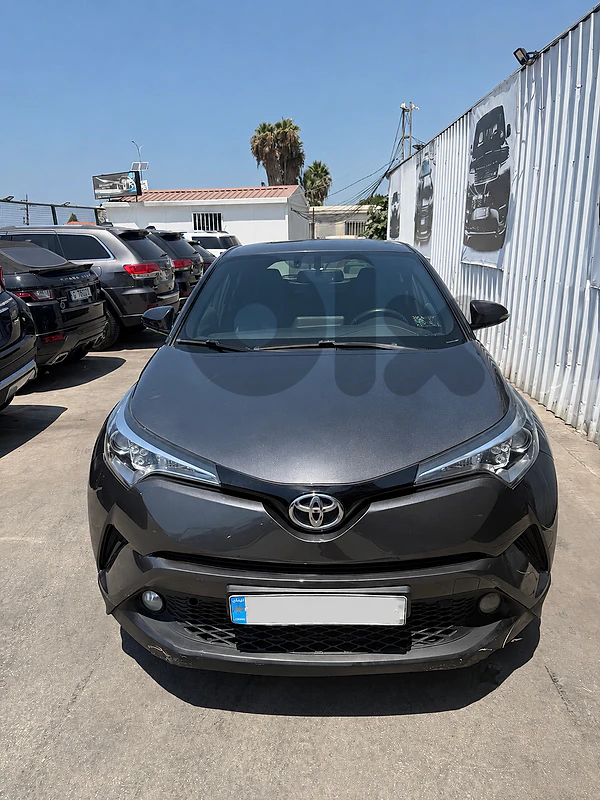 Toyota C-HR 2018 company source