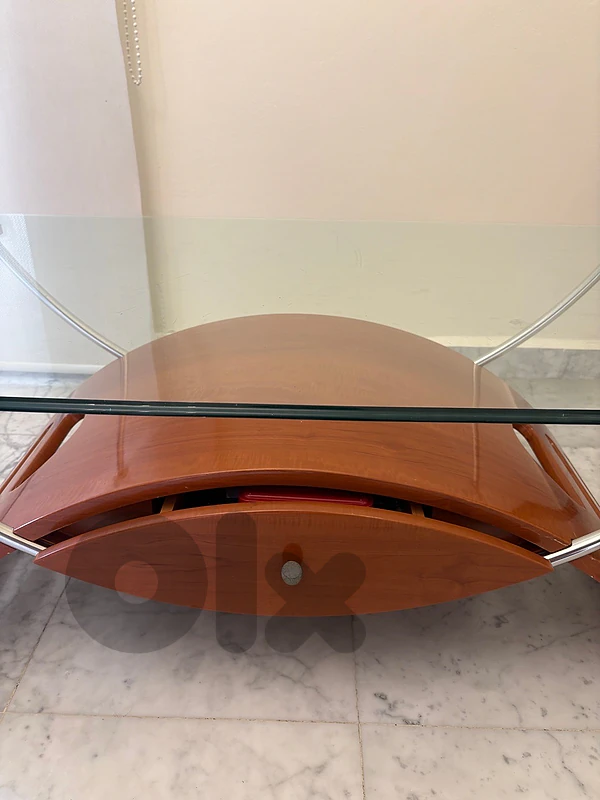 table for sale, needs some repairs table for sale, needs some repairs